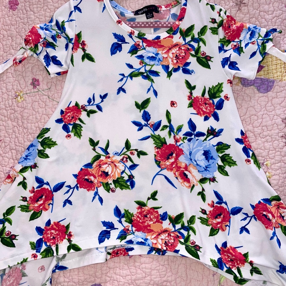 Floral Print Asymmetrical Top